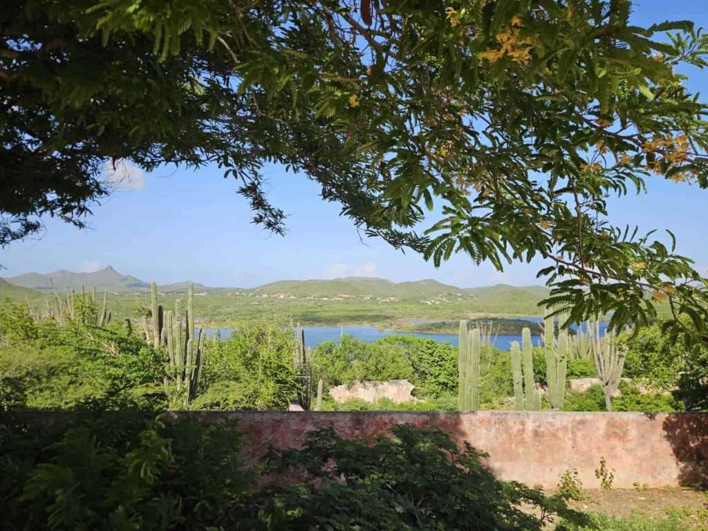 Prive strand Landhuis San Nicolas